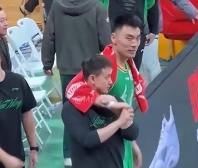 集结日新奥尔良鹈鹕备战德国杯，止住颓势细节曝光，赛场秩序良好，赛季目标并未改变的简单介绍-Jiuyou Sports